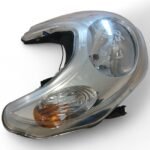 Peugeot Looxor 150 150 2004-2006 Front Headight OEM 6424 - Image 2