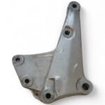 Honda CB 400 Hawk II 400 1978 Right Footrest Bracket OEM 413-R - Image 2