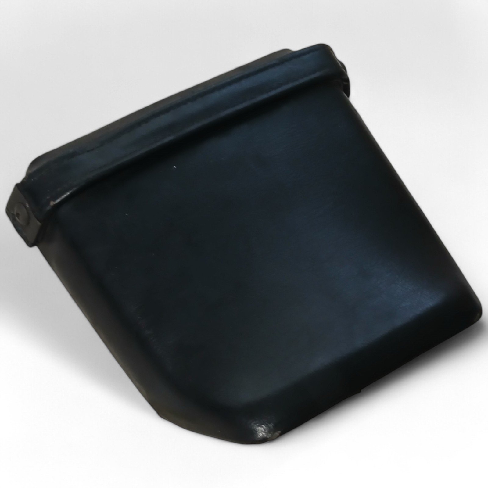 17400_2028129-Photoroom.jpg Yamaha FZR 400 Fazer 400 1988 Pillion Passenger Seat OEM 02E0-24750-1 - Image 1