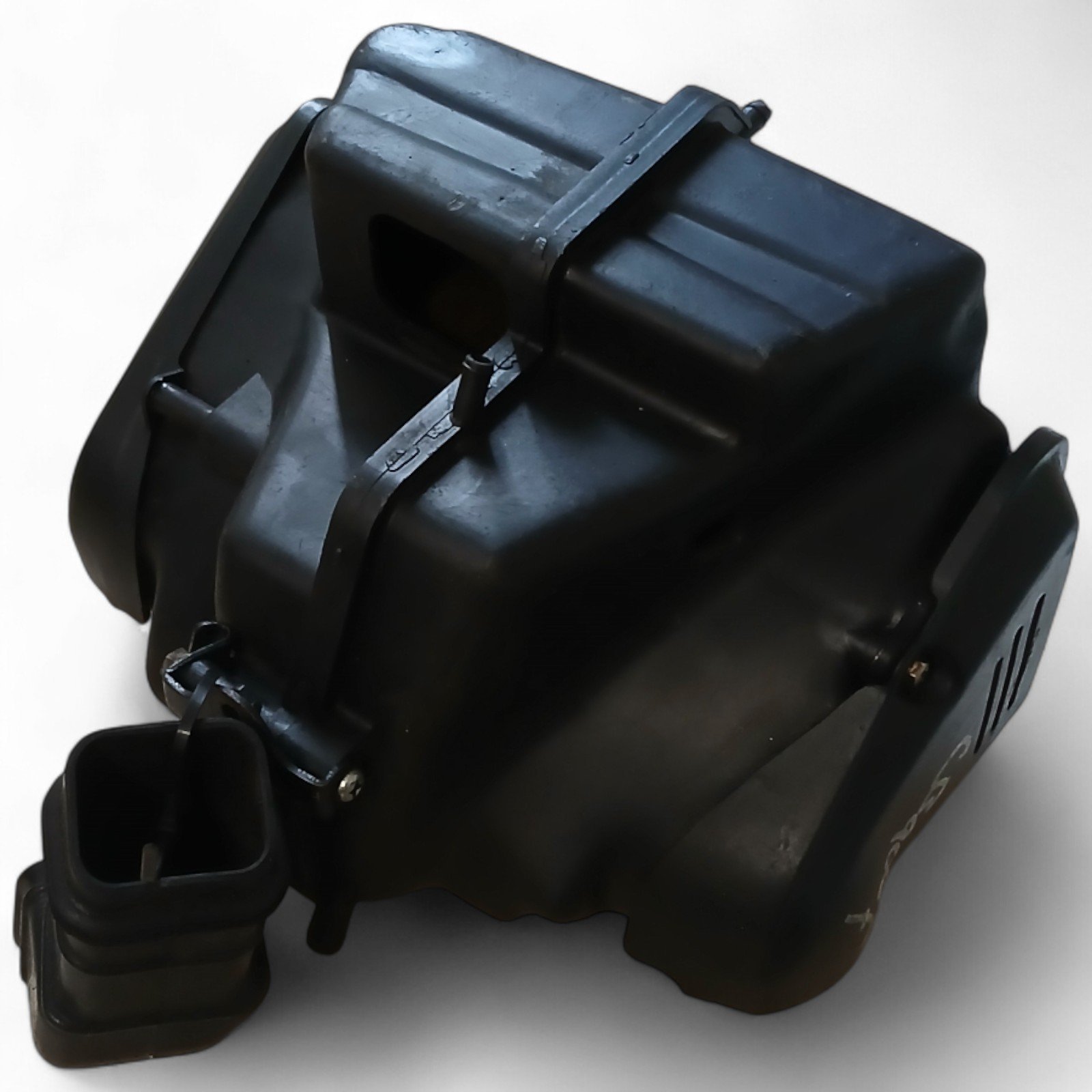 17519_2028129-Photoroom.jpg Honda CB 750 C 750 1980-1982 Airbox Filter Housing OEM - Image 1