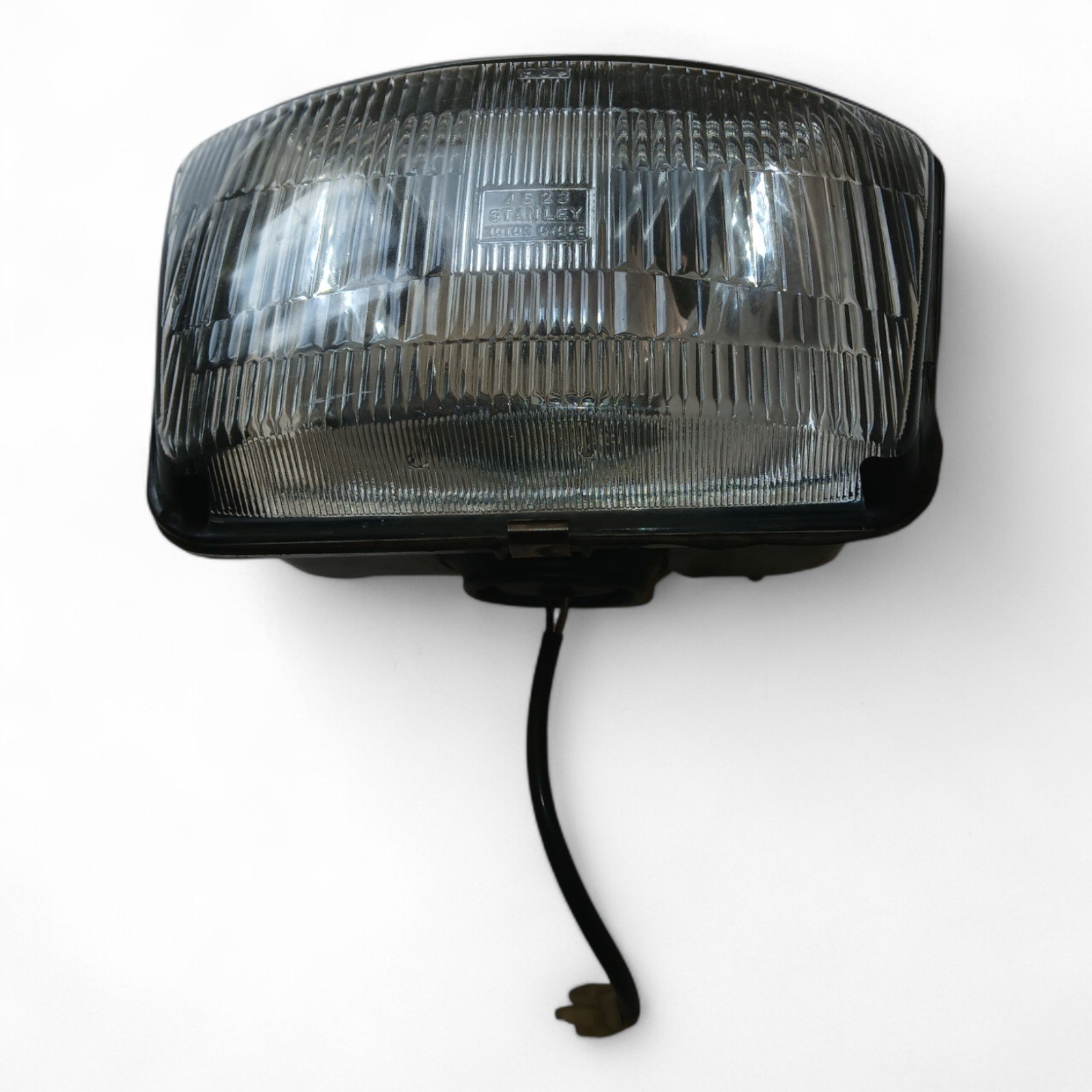 8698_2028129.jpg Kawasaki EX250 / GPZ250R 250 1989-1990 Headlight Headlamp OEM CP-27R - Image 1