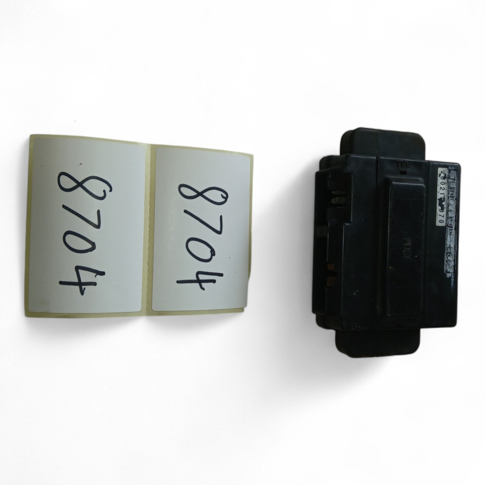 8704_2028129.jpg Kawasaki EX250 / GPZ250R 250 1989-1990 Junction Box OEM 26021-1070 - Image 1