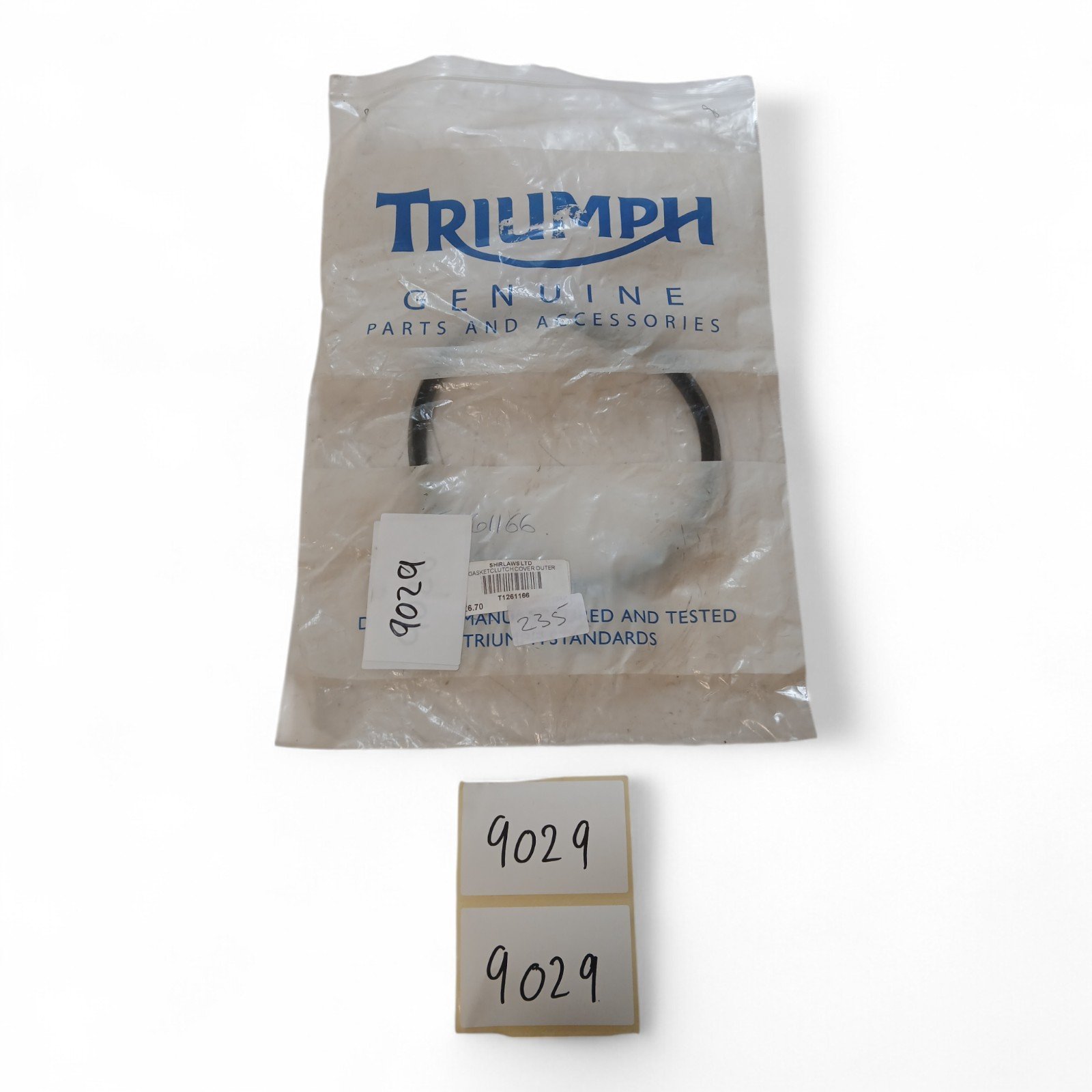9029_2028129.jpg Triumph 955 Daytona Speed III, &c 955 Clutch Sealing Rubber OEM T1261166 N.O.S - Image 1