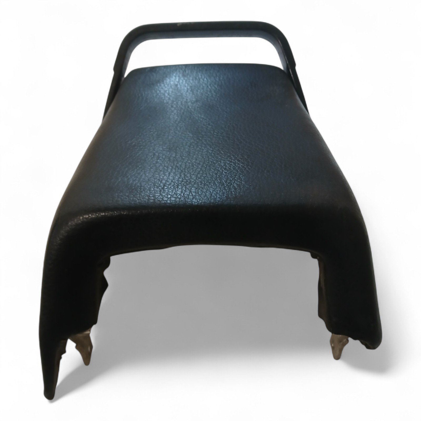 9052_2028129.jpg Kawasaki GPz ZX600 ZX 600 NINJA 1986-1980 Rear Passenger Seat Saddle Bench SPARES REPAIR c/w Grab Rail OEM - Image 1
