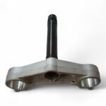 Aprilia # 379 RSV1000 RSV2 V2 Falco 1000 1998-2003 Front Fork Lower Steering Yoke Tree OEM AP8123640 NOS