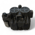 Honda VF 500 F2 500 1984-1986 Right Brake Calliper OEM - Image 3