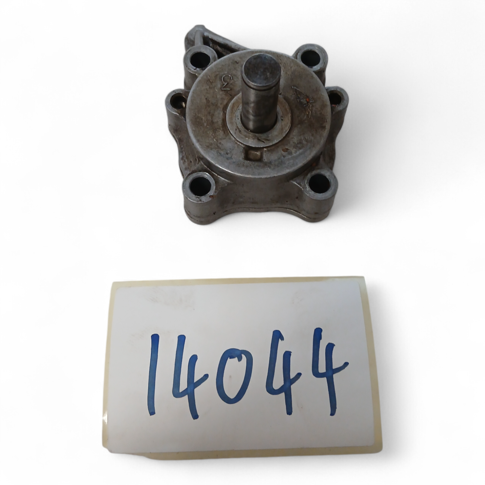 14044_2028129-Photoroom.png Honda CB 400 NE 400 1974-1977 Oil Pump OEM - Image 1
