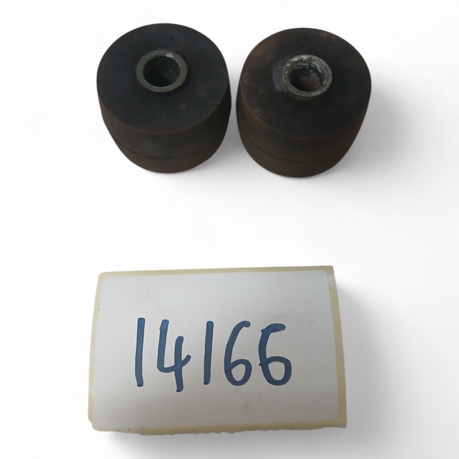 14166_2028129-Photoroom.jpg Suzuki Burgman AN 400 AN400 400 2002 Suspension Engine Rubbers OEM - Image 1
