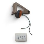 Honda NSR 125 125 1988-1994 Front Right Indicator & Bracket OEM - Image 3