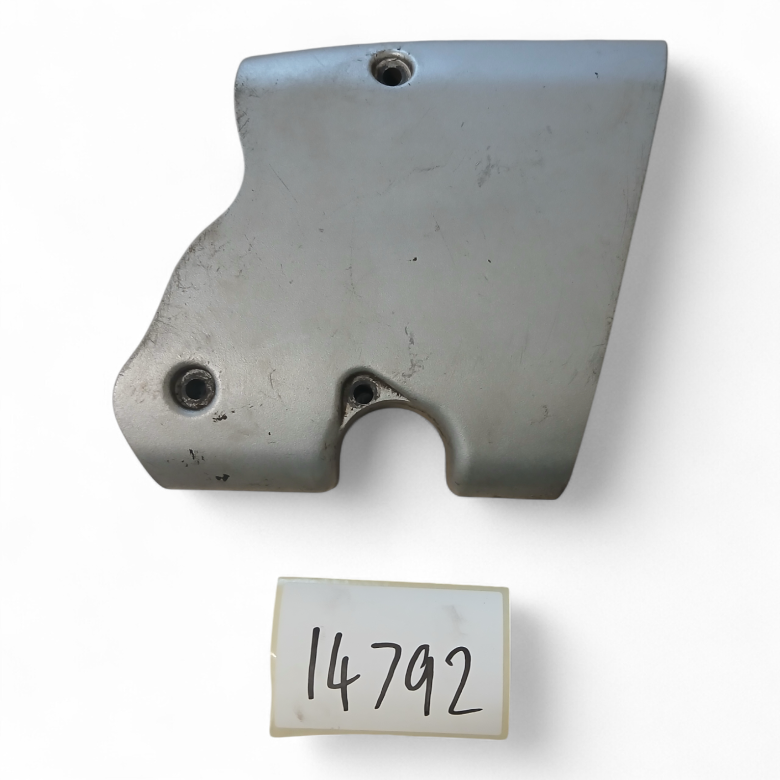 14792_2028129-Photoroom.png Kawasaki BN 125 125 1998 Engine Sprocket Cover OEM - Image 1
