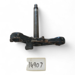 Suzuki GSX 250 E 250 1980-1982 Bottom Yoke / Lower Triple Clamp with Nut OEM - Image 5