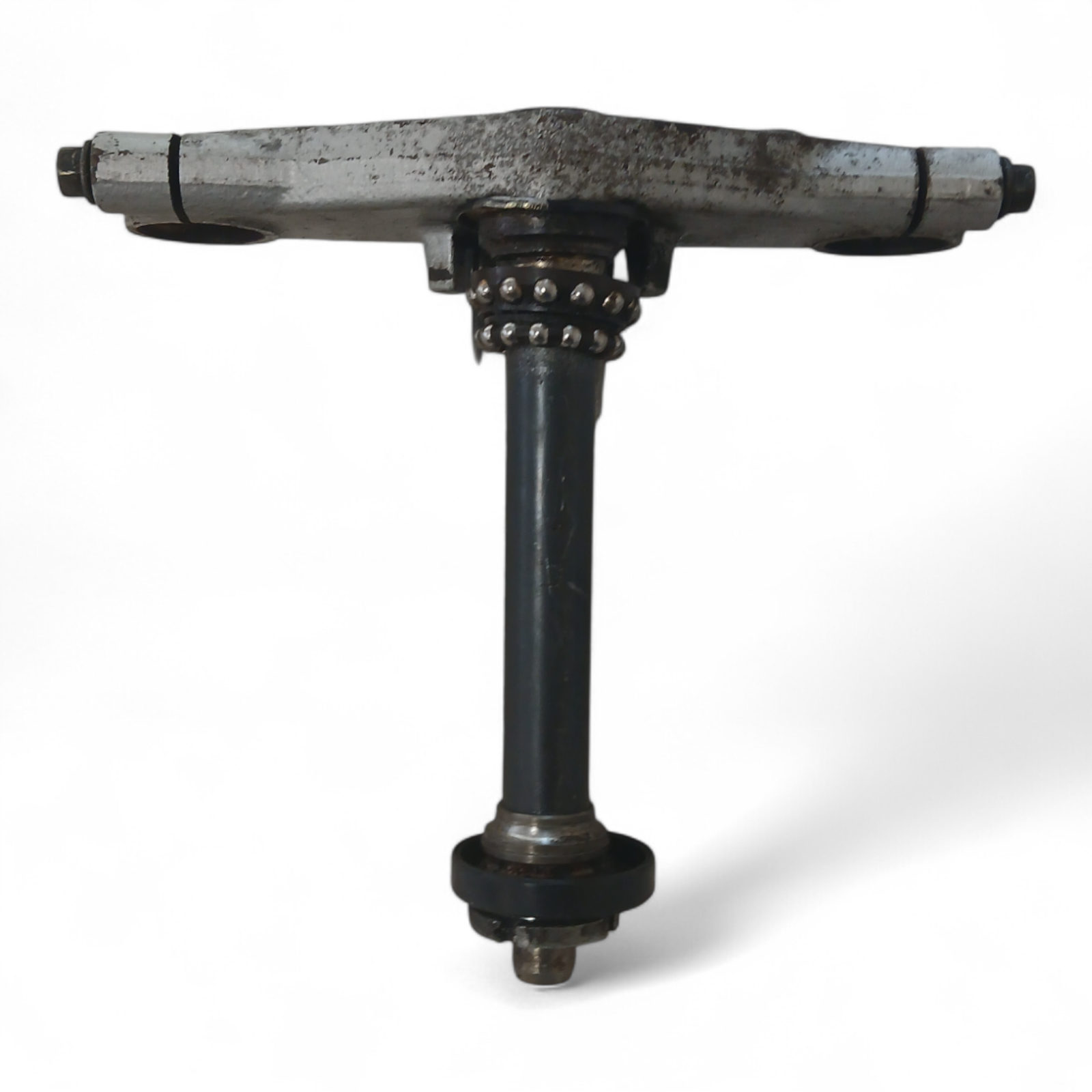 14927_2028129-Photoroom.png Suzuki GZ 125 125 2002-2003 Bottom Yoke with Nut / Steering Stem Clamp OEM - Image 1