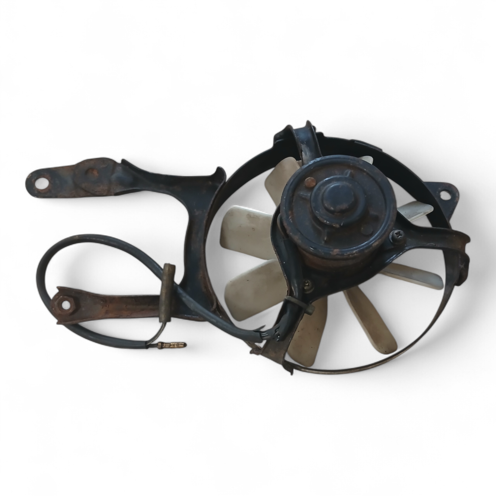 14948_2028129-Photoroom.png Suzuki GSXR 400 GK73 400 1989 Radiator Fan OEM - Image 1