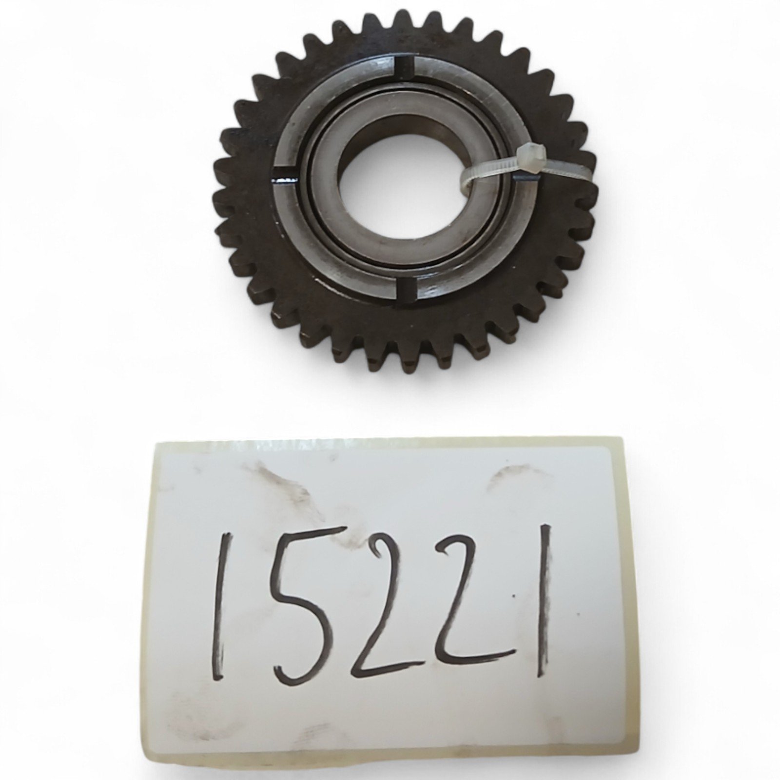 15221_2028129.jpg Suzuki GS 850 850 1981 Clutch Drive Gear OEM H-1-451 Engine - Image 1