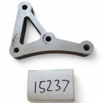 Yamaha YZF R6 55L 600 2003 Left Engine Mount Bracket OEM - Image 5