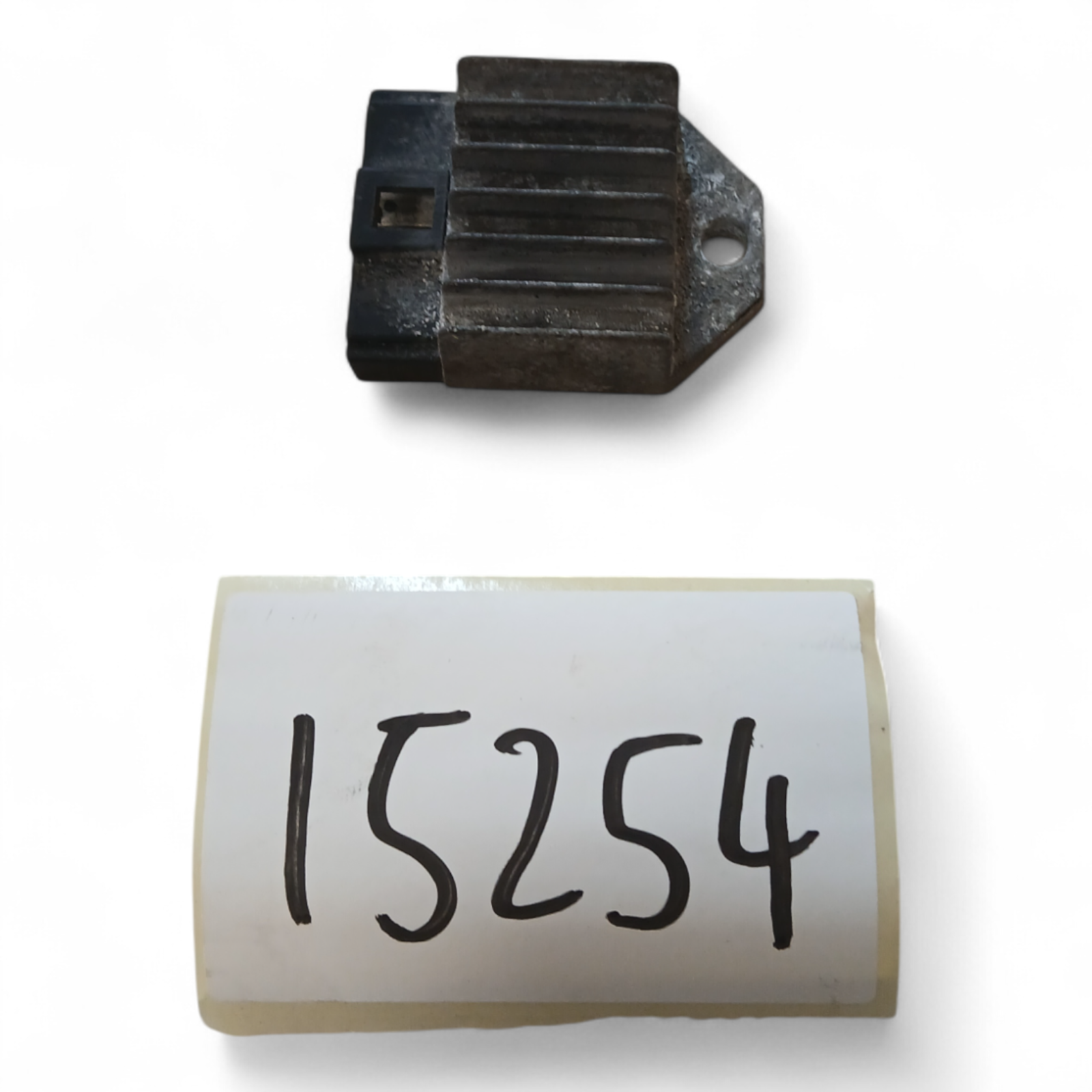 15254_2028129-Photoroom.png Suzuki Address V100 100 1994 Regulator Rectifier OEM SH536-12 - Image 1
