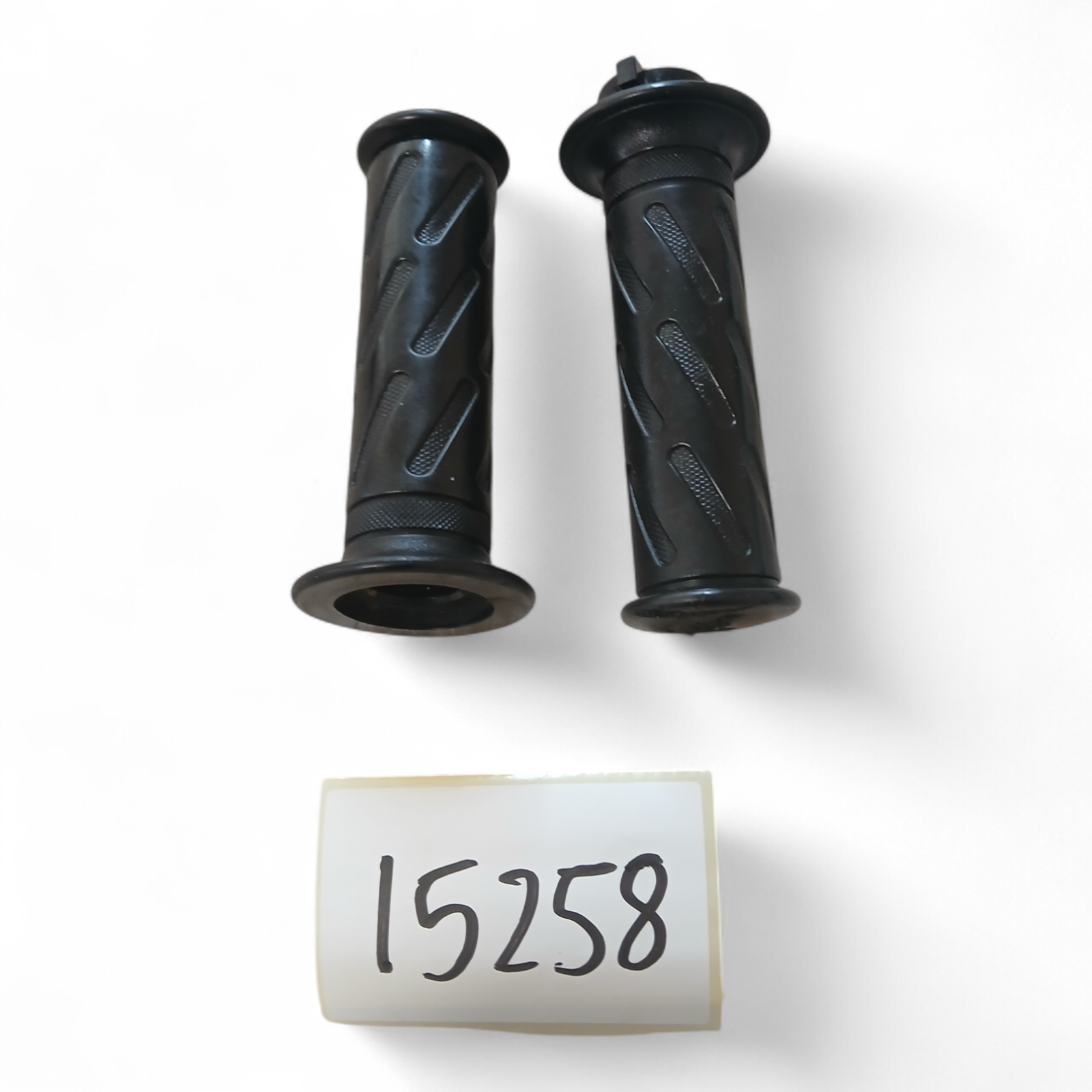 15258_2028129-Photoroom.png Suzuki Address V100 100 1994 Handlebar Grips with Throttle Twist Tube OEM - Image 1