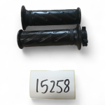 Suzuki Address V100 100 1994 Handlebar Grips with Throttle Twist Tube OEM - Image 4