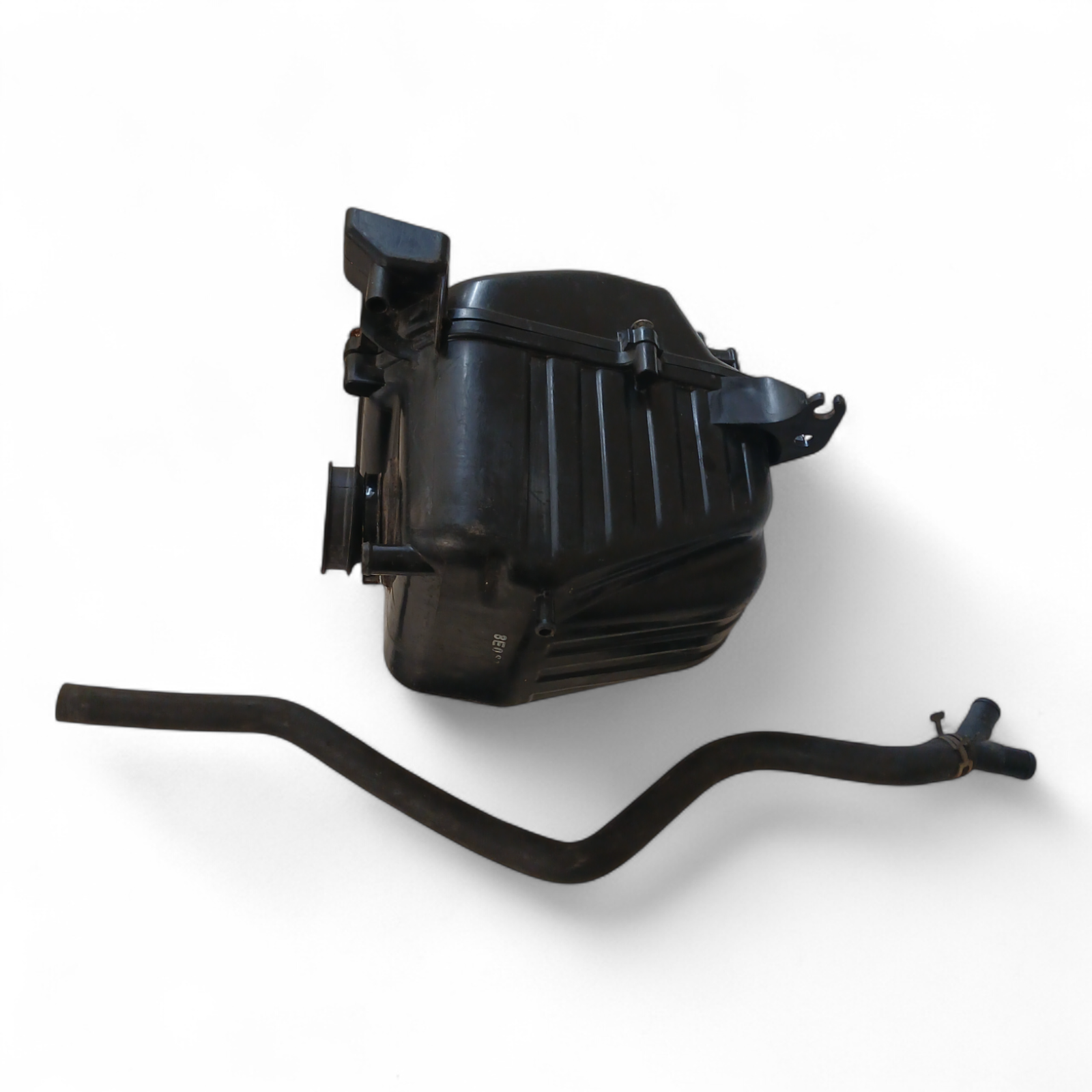15325_2028129-Photoroom.png Honda CBR 125 R 125 2008 Airbox OEM 7B204 - Image 1