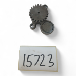 Kawasaki GPX 250 KZ 305 AE 250 / 305 1981-1988 Enging Oil Pump OEM KZ305AE 03221 (engine number) - Image 2