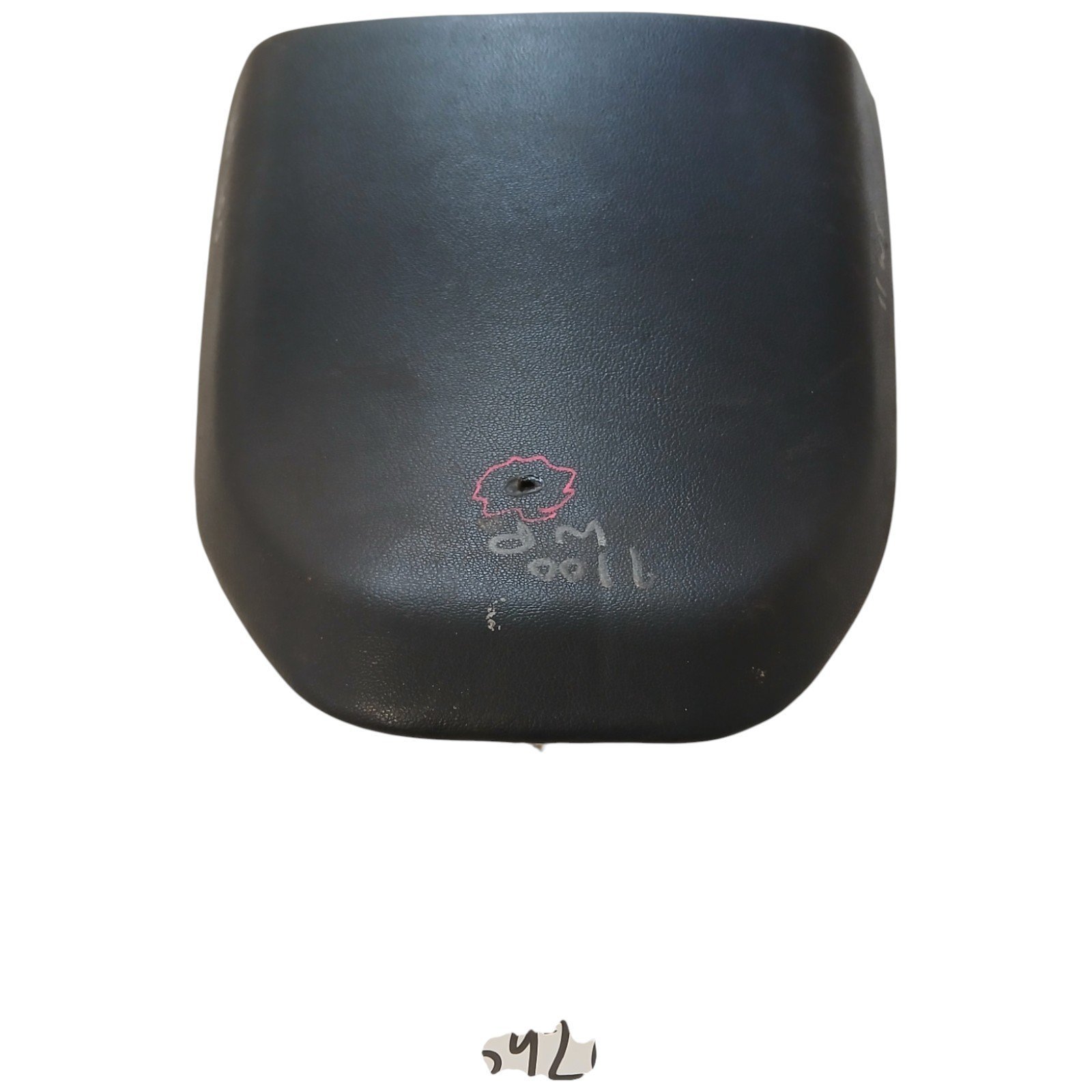 15926_2028129.jpg Suzuki GSX-R1100WP 1100 1993 Pillion Seat OEM - Image 1