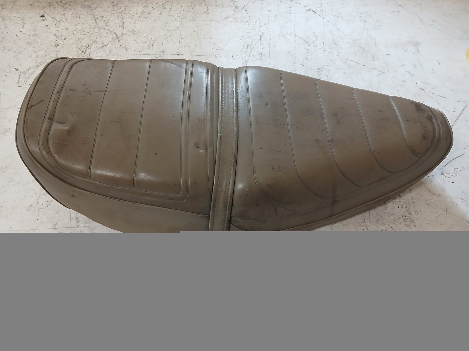 15933_2028129.jpg Honda Lead 80 80 1985 Seat OEM - Image 1