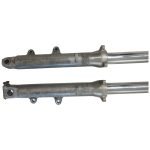 Suzuki GSXR400 400 1990-1991 Pair of Front Suspension Forks OEM - Image 5