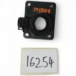 Yamaha RD 125 LC MK1 125 1982-1984 Carburettor Intake Manifold OEM 10B-13565-01 - Image 3