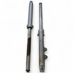Suzuki RG125 125 1985-1991 Front Forks Pair OEM - Image 2