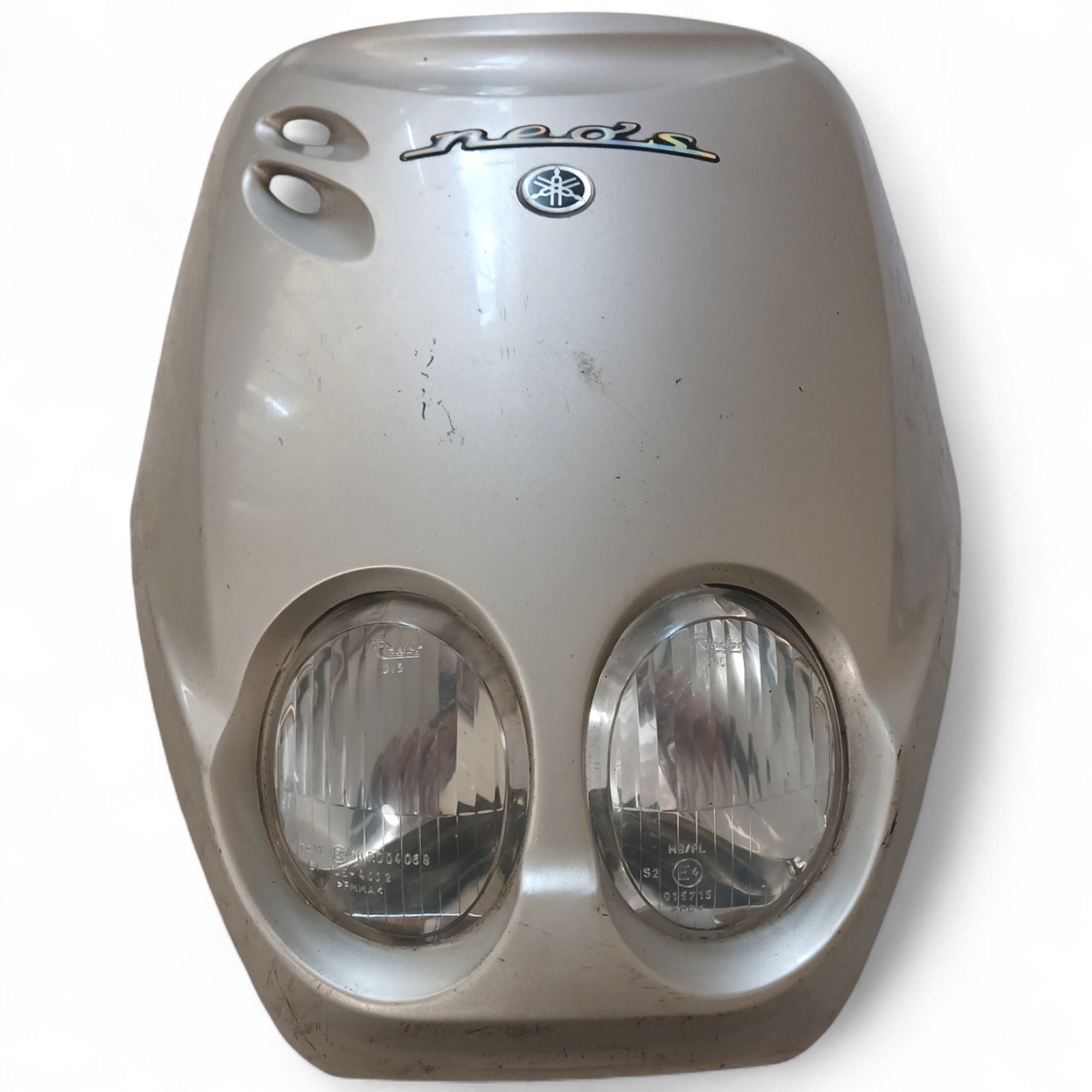 16403_2028129.jpg Yamaha NEOS 50 1997-2001 Front Headlight Fairing and Headlight OEM 40122 - Image 1