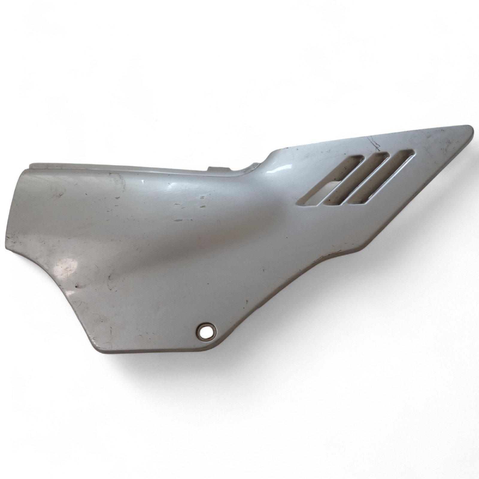 16448_2028129-Photoroom.jpg Honda VF 1000 F2 1000 1985-1986 Right Side Cover Fairing OEM 83600-MB6-6300 - Image 1