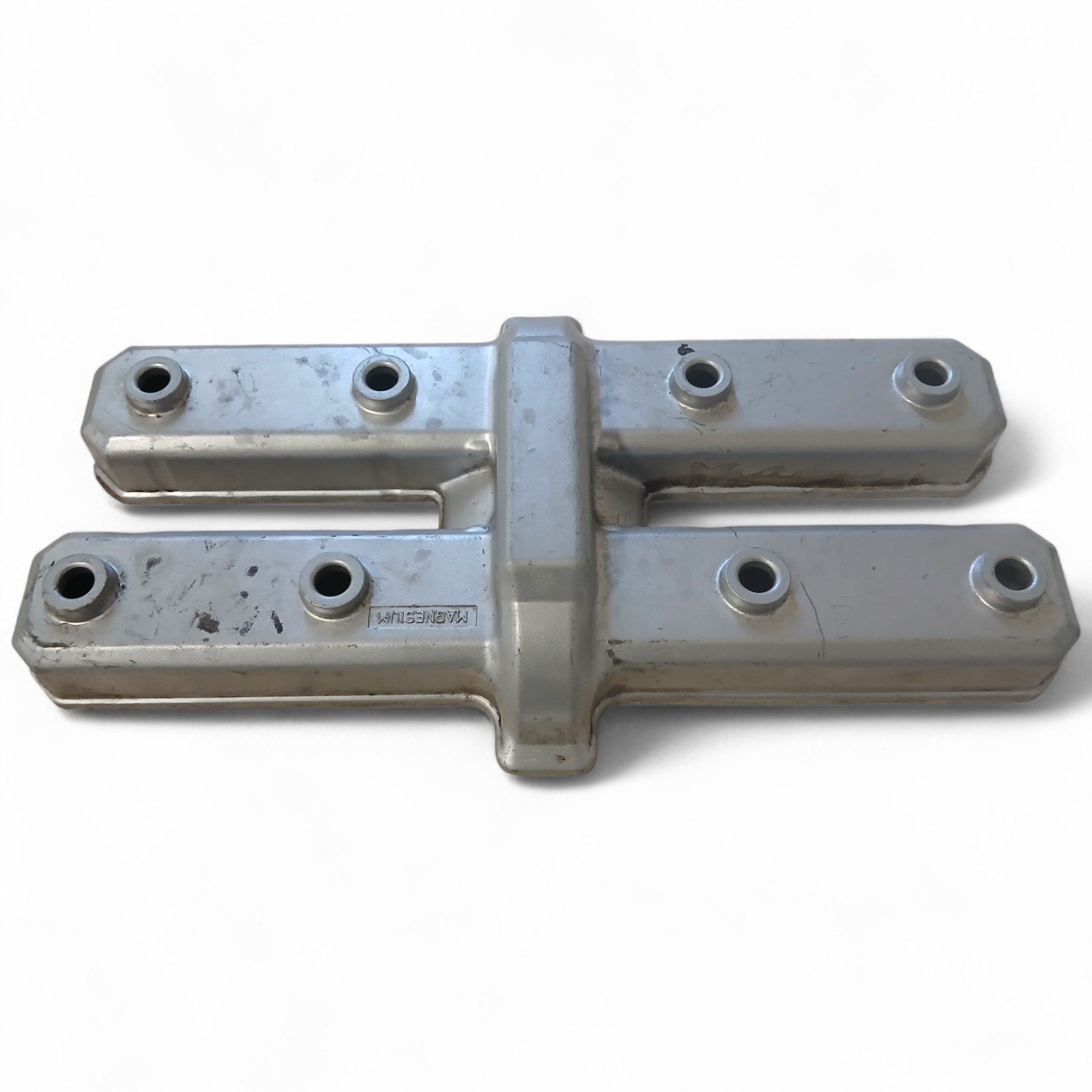 16595_2028129.jpg Yamaha YZF 1000 R Thunder Ace 1000 1996-2001 Engine Valve Cover OEM - Image 1