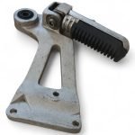 Suzuki GSX-R 1100 1100 1993-1994 Rear Right Footrest Bracket and Footrest Peg OEM 13291 - Image 3