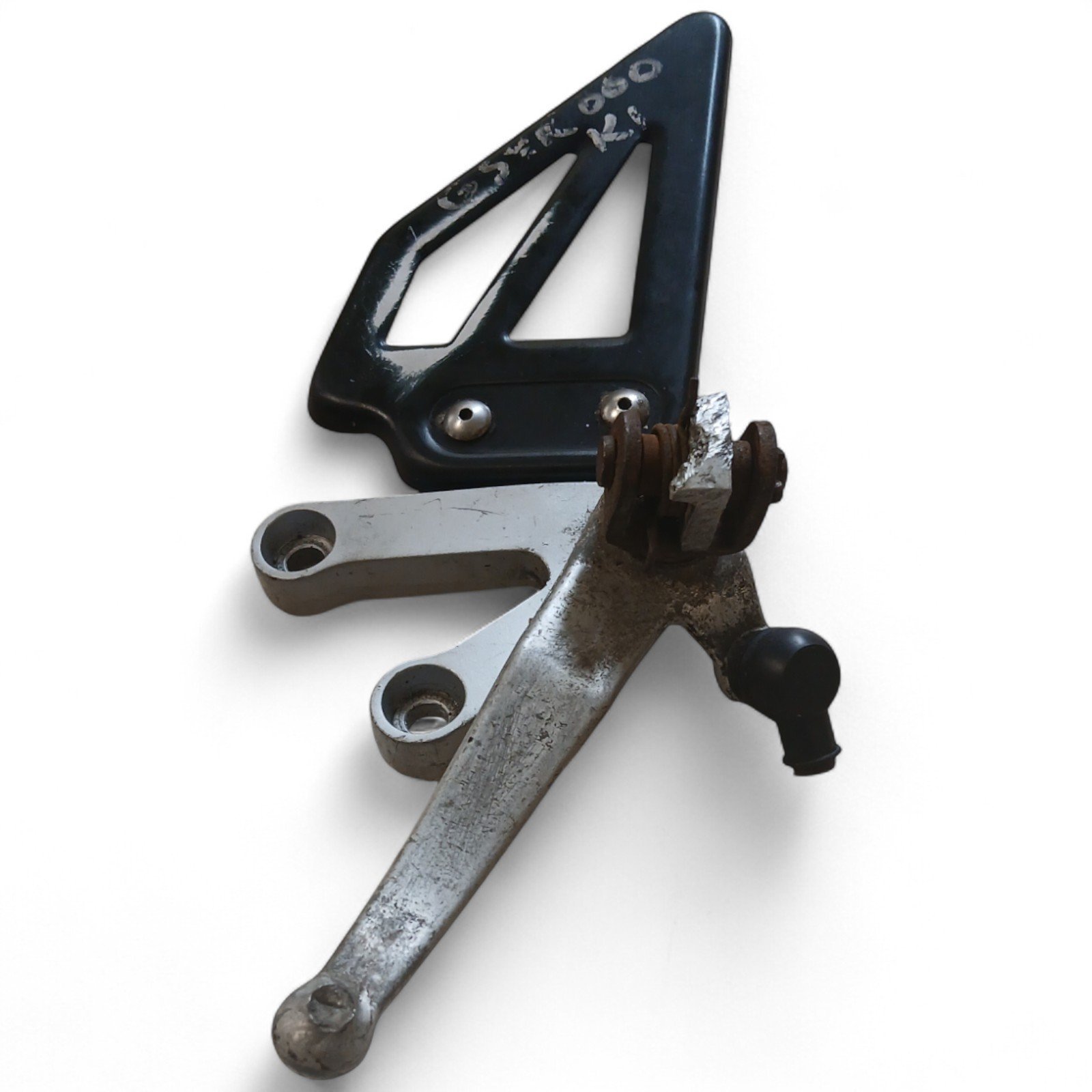 16640_2028129-Photoroom.jpg Suzuki GSX-R 600 600 2001-2003 Front Left Footrest Bracket OEM - Image 1