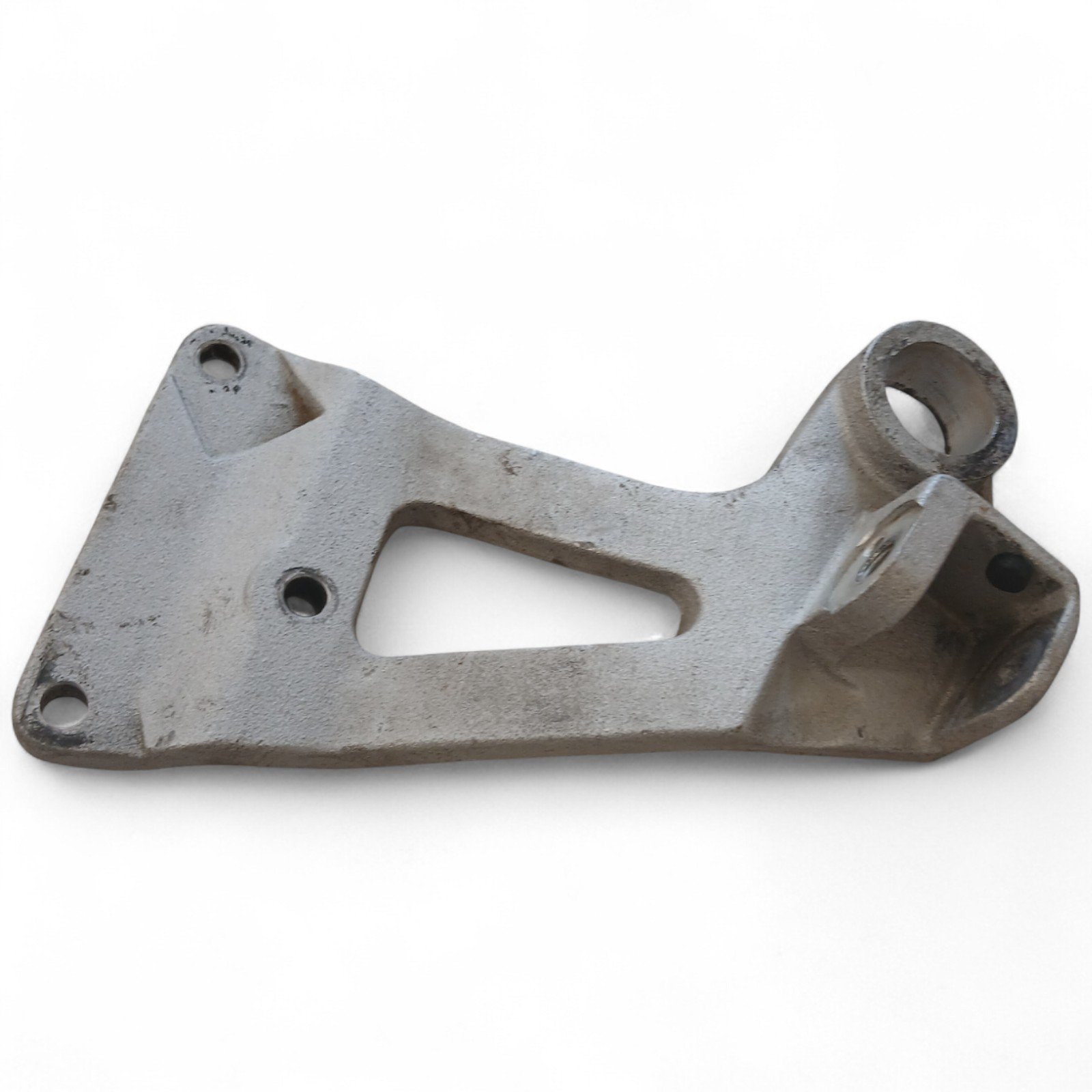 16645_2028129-Photoroom.jpg Suzuki GSX-R 1100 1100 1992 Rear Right Footrest Peg Bracket OEM GV73C/N - Image 1