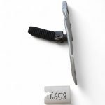Suzuki GSX-R 750 750 1993 Front Left Footrest Bracket and Footrest Peg OEM 17E - Image 6