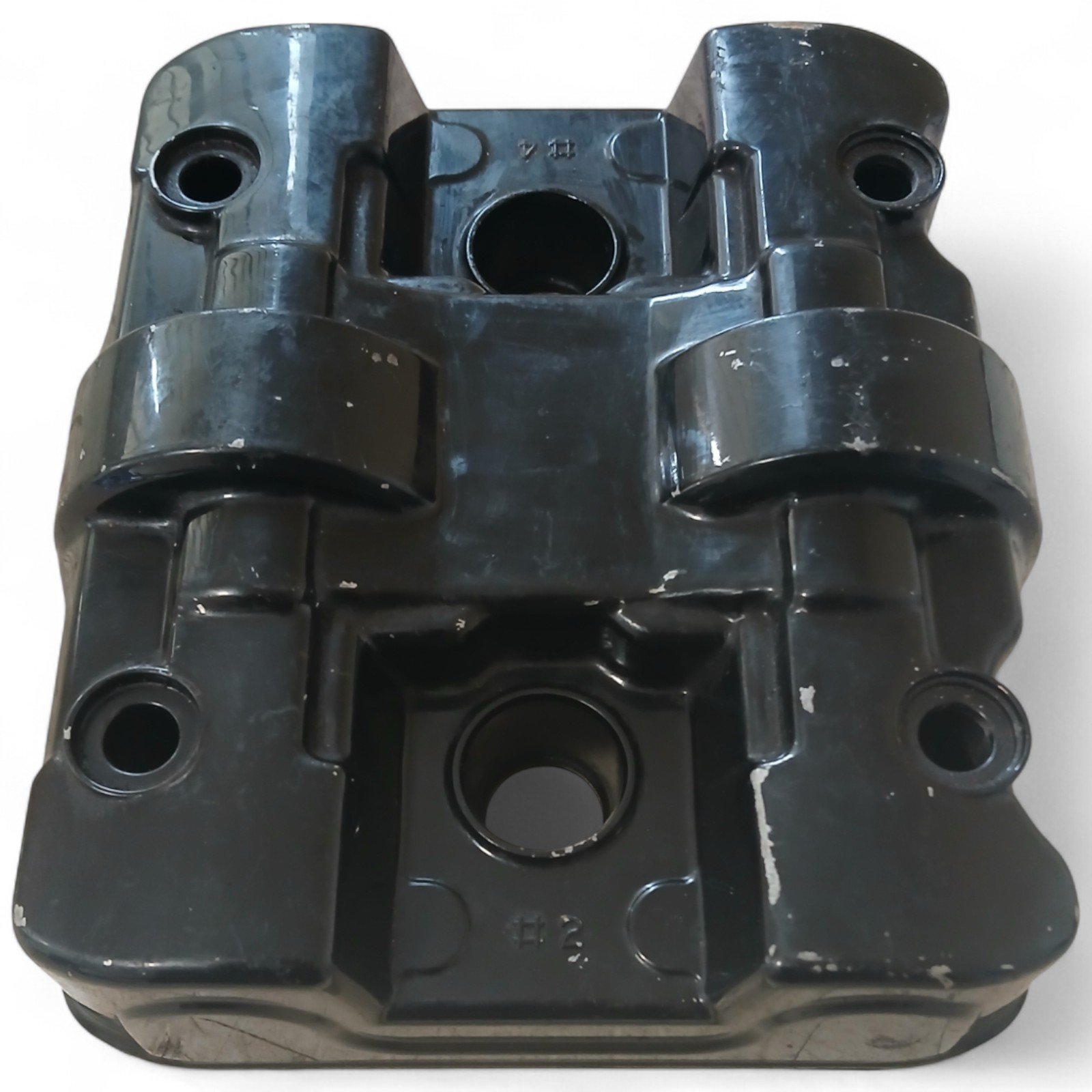 16681_2028129-Photoroom.jpg Honda VFR 750 F 750 1986-1989 Front Valve Cover OEM - Image 1