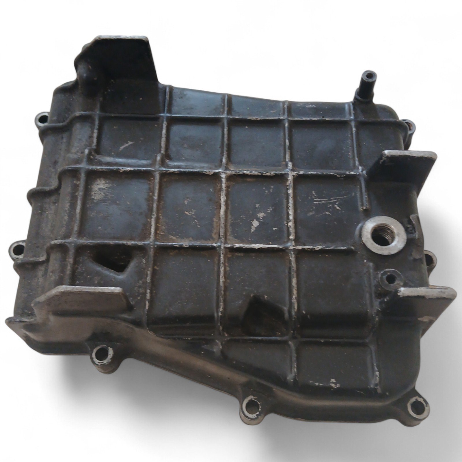 16696_2028129.jpg Honda VF 1000 F2 1000 1985 Oil Pan Sump Case OEM - Image 1