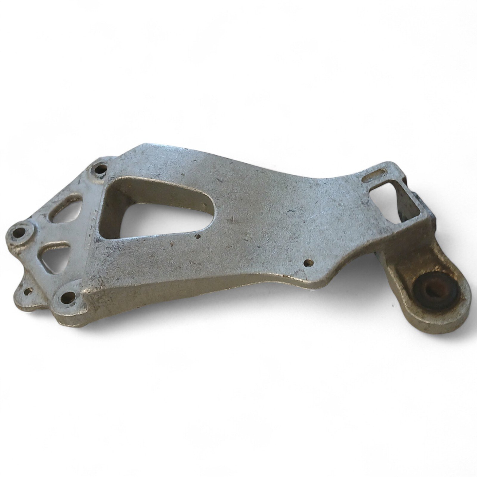 16741_2028129.jpg Suzuki GSX-R 1100 1100 1986-1988 Rear Right Footrest Bracket OEM 69081 - Image 1