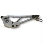Honda VF 1000 1000 1985-1987 Right Footrest Bracket OEM MB6-R - Image 3