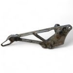 Honda VF 1000 1000 1985-1987 Right Footrest Bracket OEM MB6-R - Image 5