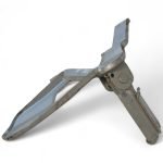Yamaha TZR 125 125 1987-1992 Front Left Footrest Bracket and Footrest OEM - Image 6