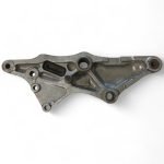 Honda CB 750 750 1977-1978 Front Right Footrest Peg Bracket OEM - Image 4