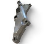 Honda CB 750 750 1977-1978 Front Right Footrest Peg Bracket OEM - Image 4