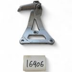 Suzuki GSX-R 750 750 1992 Rear Left Footrest Bracket Foot Peg Mount Assembly OEM - Image 4