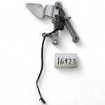 Yamaha YZF R1 1000 1998-1999 Front Right Footrest Bracket OEM - Image 2