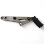 Yamaha XS 1100 1100 1978 Right Rear Footrest Bracket and Footrest OEM 2H7 - Image 3