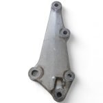 Honda CB 400 400 1978-1979 Right Footrest Bracket OEM 413-L - Image 2