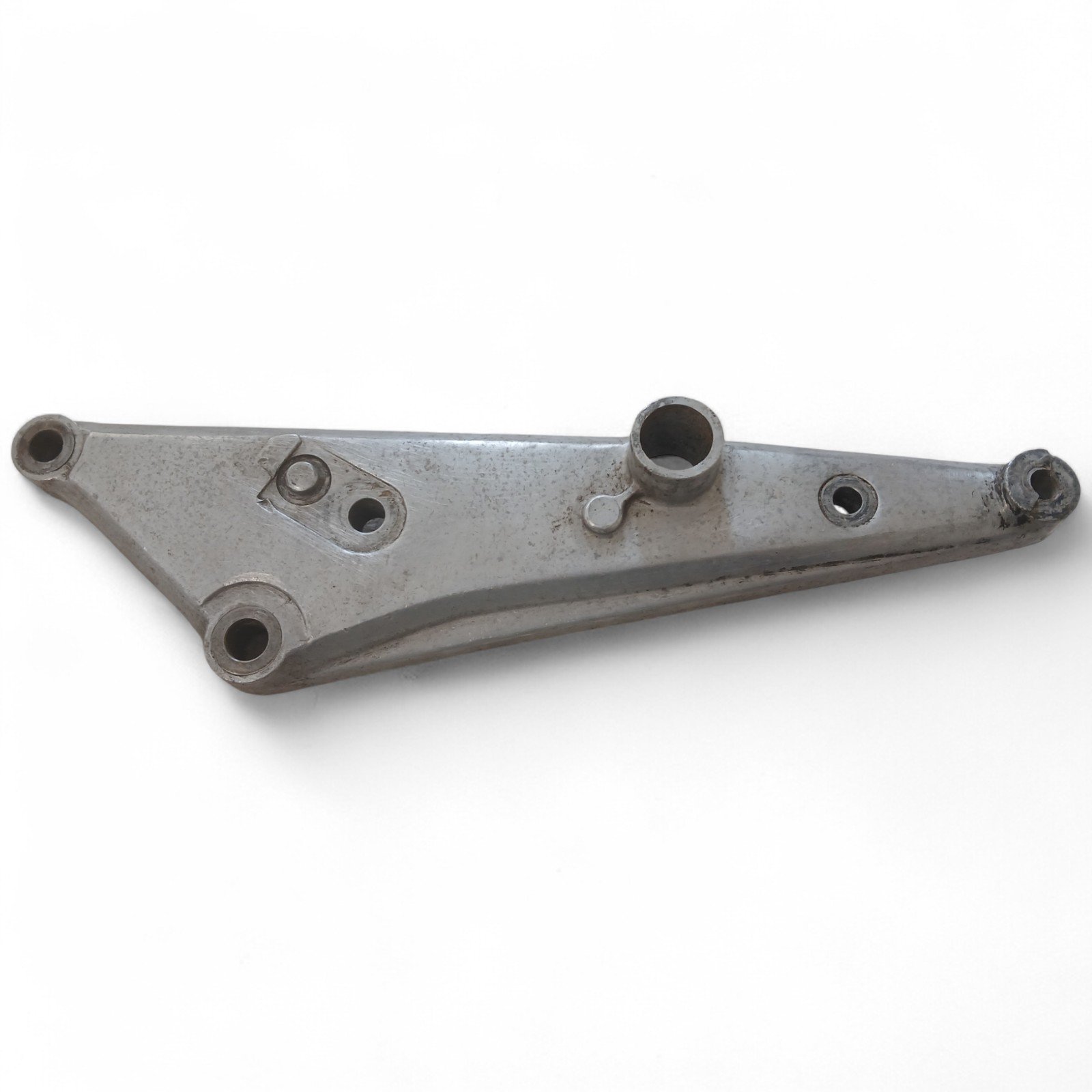 16987_2028129-Photoroom.jpg Honda CB 650 650 1979-1985 Right Footrest Bracket OEM 426-R - Image 1
