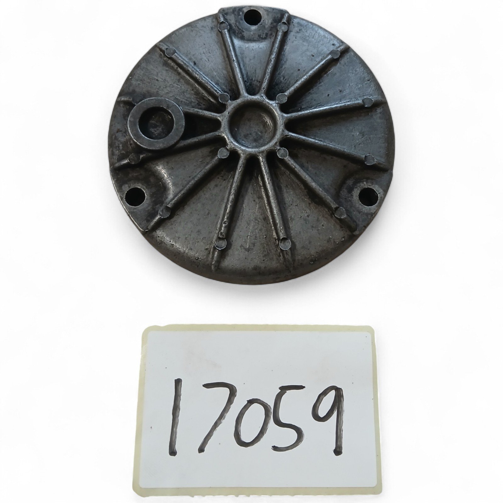 17059_2028129-Photoroom.jpg Suzuki GS 1000 1000 1980 Oil Filter Cover OEM - Image 1